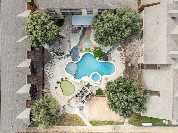 $224,900 | 2410 South 2nd Street, Unit 205, Waco, TX 76706