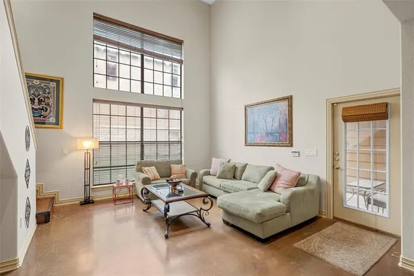 $224,900 | 2410 South 2nd Street, Unit 205, Waco, TX 76706