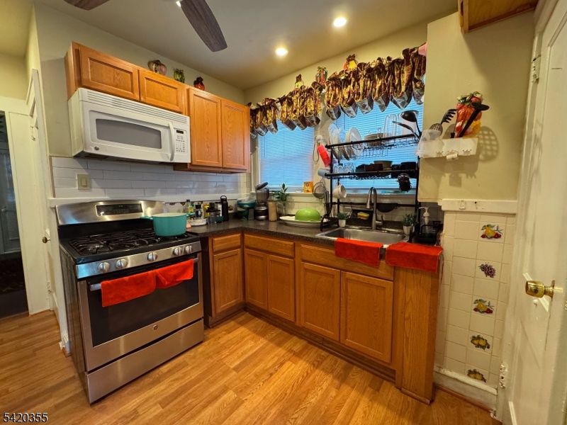 1629 May Street Union, NJ 07083 - Photo 2 of 12