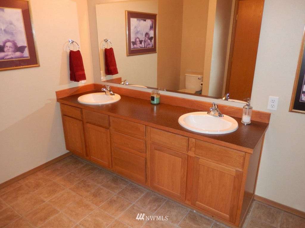 18015 Erickson Road Southwest Longbranch, WA 98351 - Photo 11 of 23