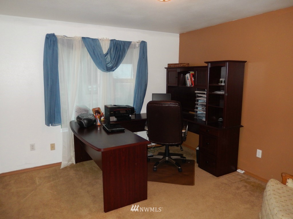 18015 Erickson Road Southwest Longbranch, WA 98351 - Photo 12 of 23