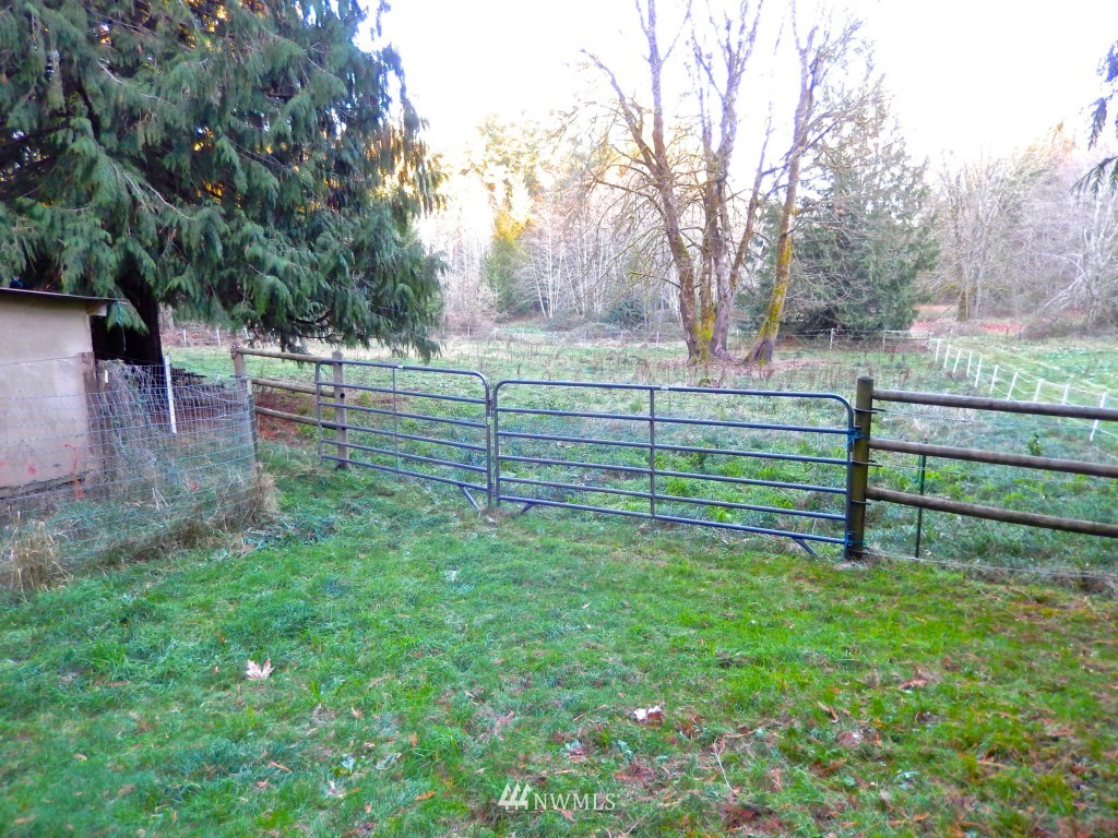 18015 Erickson Road Southwest Longbranch, WA 98351 - Photo 16 of 23
