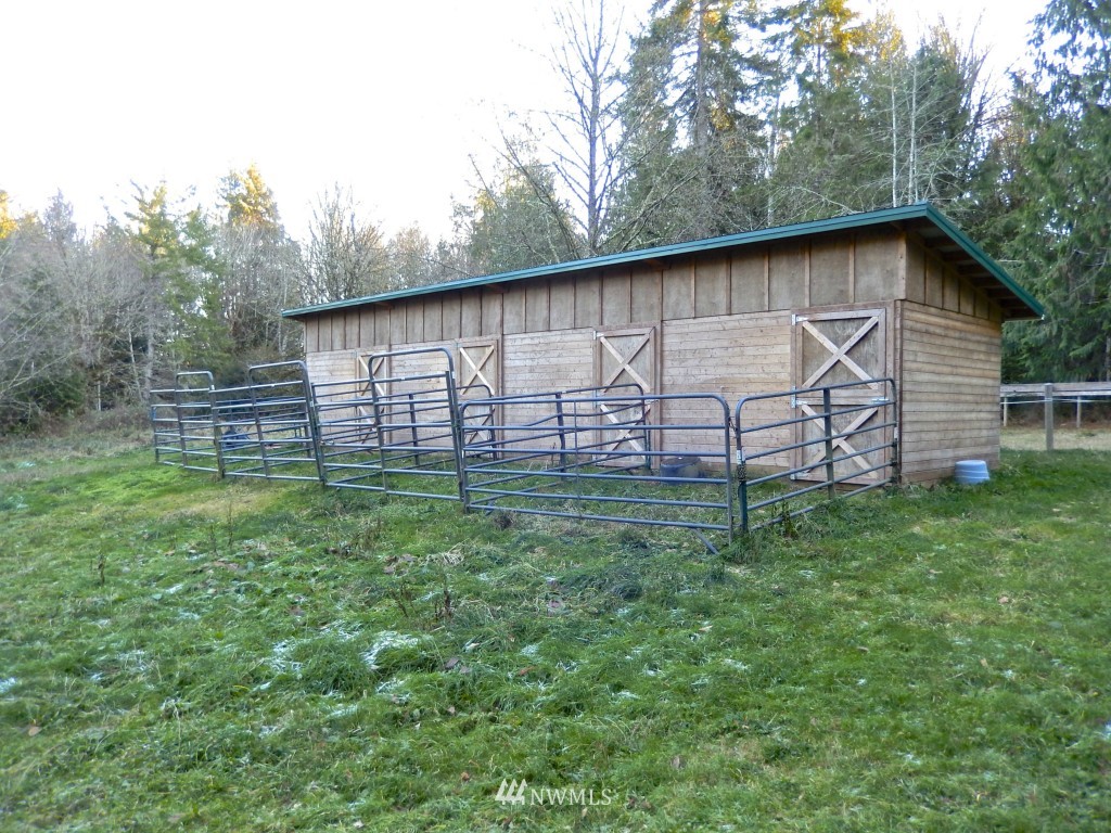 18015 Erickson Road Southwest Longbranch, WA 98351 - Photo 3 of 23
