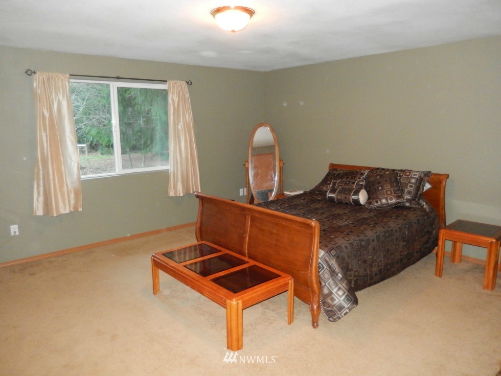 18015 Erickson Road Southwest Longbranch, WA 98351 - Photo 10 of 23
