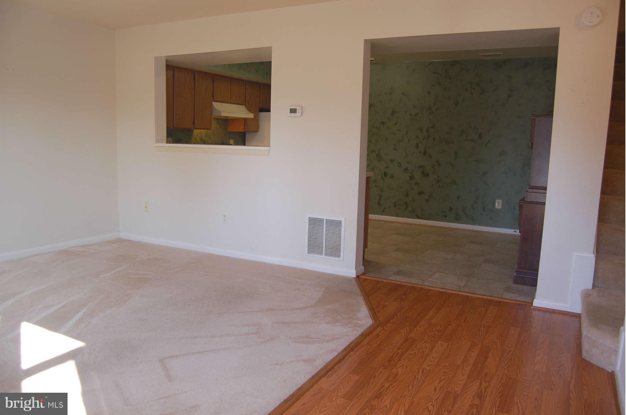 20242 Harbor Tree Road Gaithersburg, MD 20886 - Photo 6 of 26 Family Room