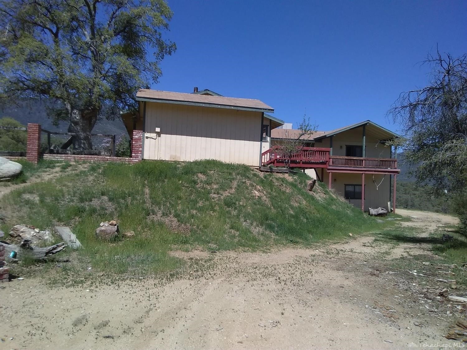 200 Piute Meadows Road Caliente, CA 93518 - Photo 3 of 11 Gallery Image 3