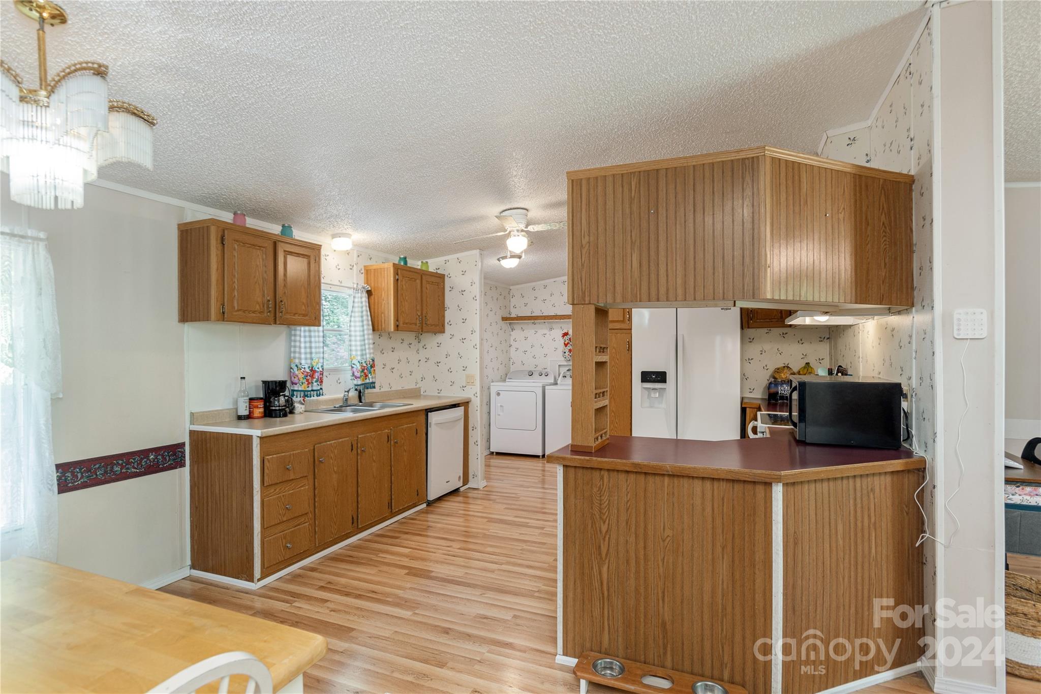 766 Holbert Road Hendersonville, NC 28791 - Photo 8 of 19 Gallery Image 8