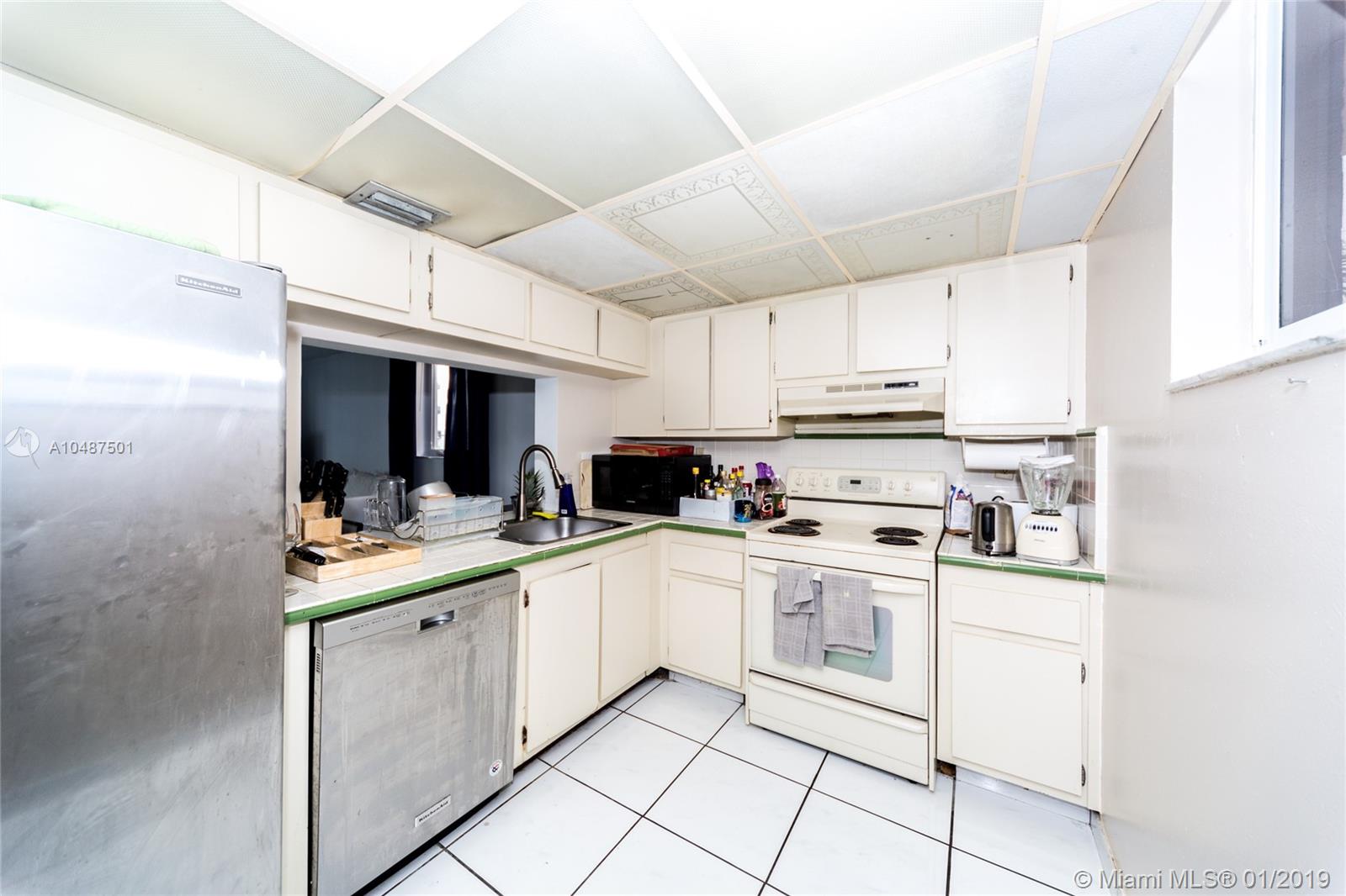 1665 Bay Road, Unit 221 Miami Beach, FL 33139 - Photo 3 of 20