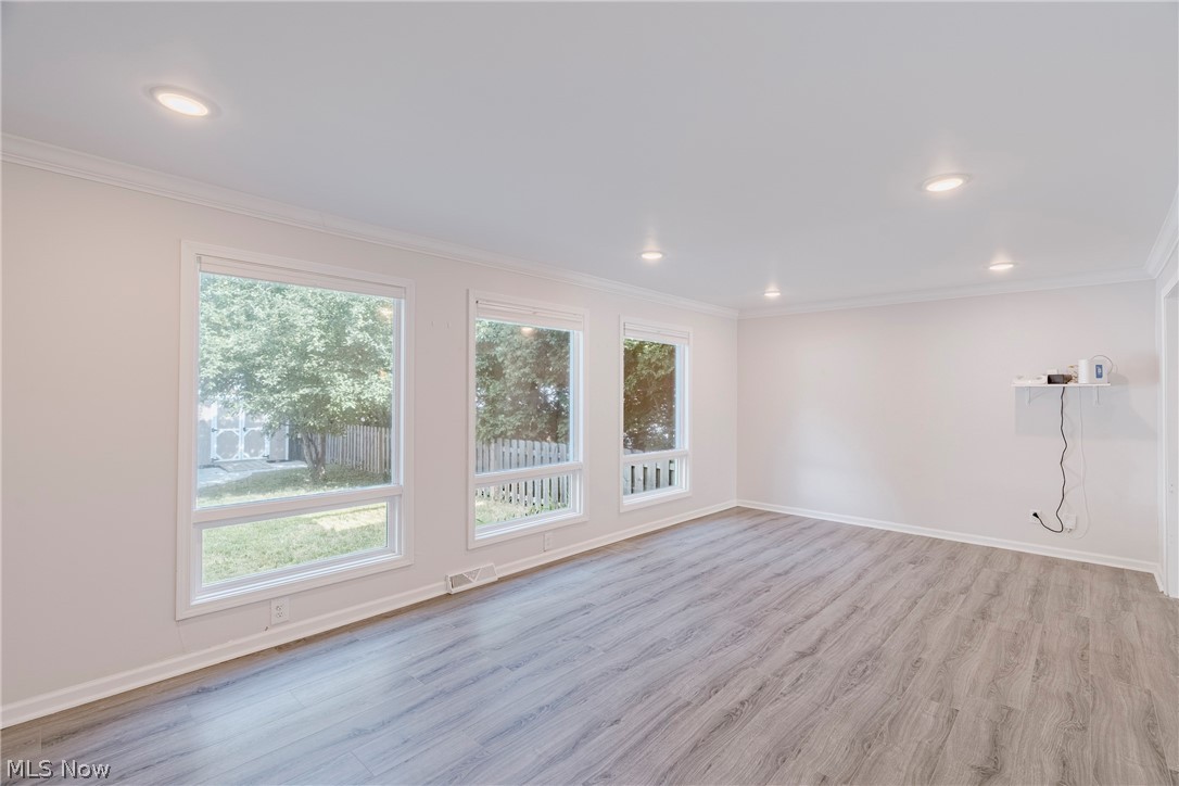 3710 Strandhill Road Shaker Heights, OH 44122 - Photo 15 of 46