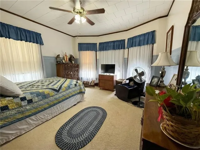 $325,000 | 529 West 3rd, Maryville, MO 64468