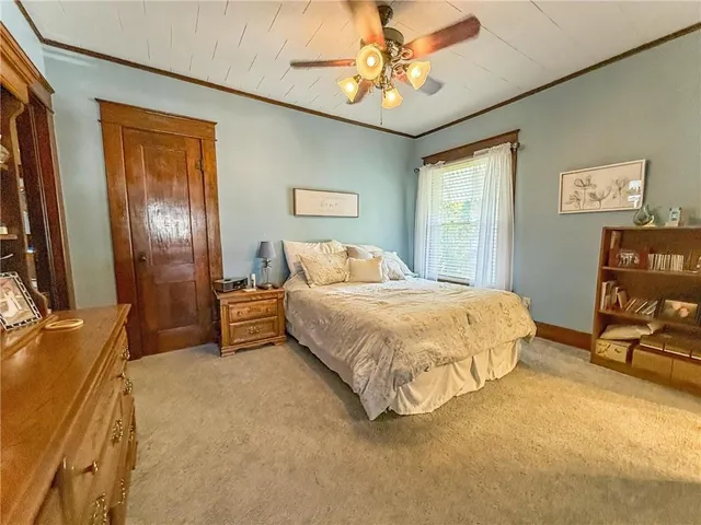 $325,000 | 529 West 3rd, Maryville, MO 64468