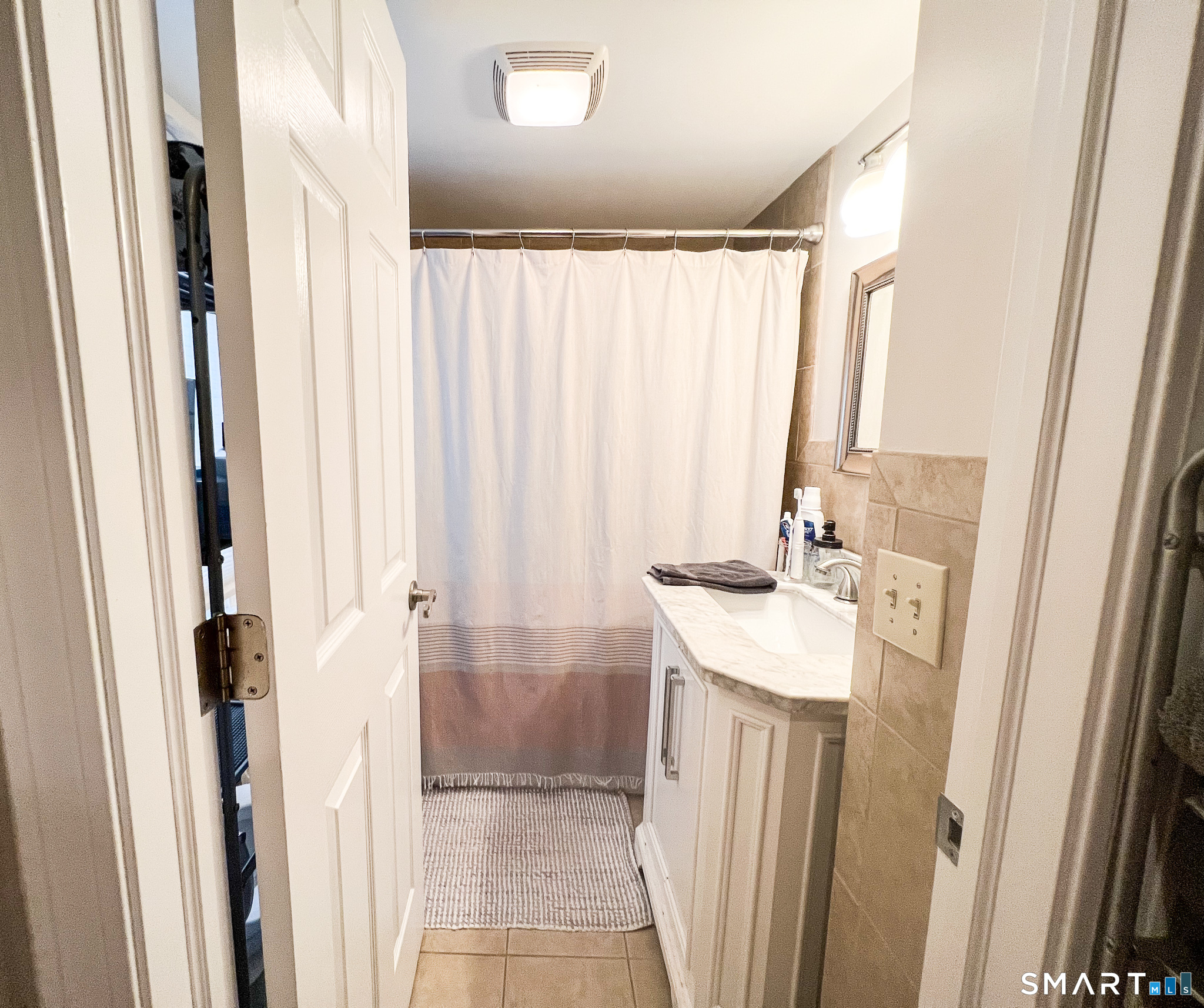 156 West Main Street, Unit 1 Milford, CT 06460 - Photo 11 of 12