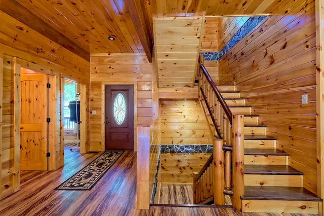 $960,000 | 356 Mill Creek Acres, Blue Ridge, GA 30513