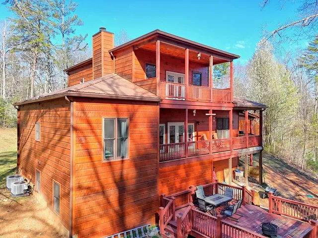 $960,000 | 356 Mill Creek Acres, Blue Ridge, GA 30513