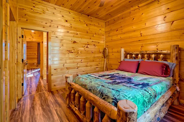 $960,000 | 356 Mill Creek Acres, Blue Ridge, GA 30513