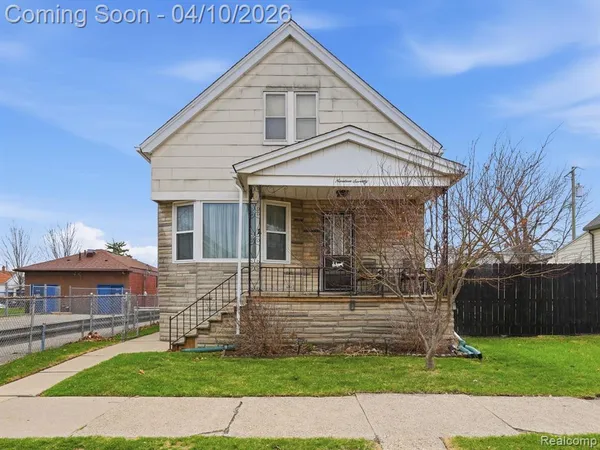 $220,000 | 1970 Edwin Street, Hamtramck, MI 48212