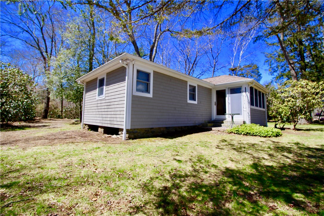 13 Hiscox Road Westerly, RI 02891 - Photo 25 of 34 Gallery Image 25