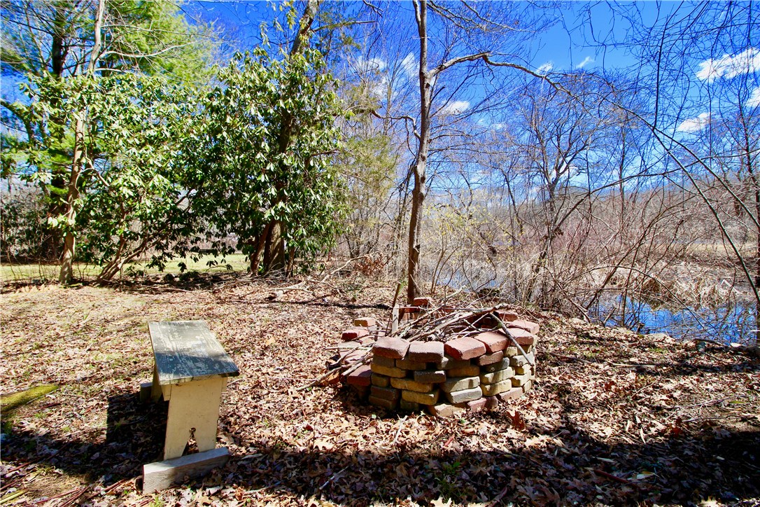 13 Hiscox Road Westerly, RI 02891 - Photo 31 of 34 Gallery Image 31