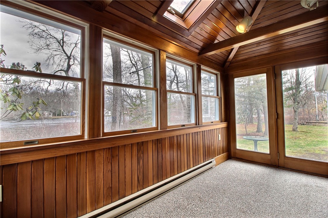 13 Hiscox Road Westerly, RI 02891 - Photo 10 of 34 Gallery Image 10