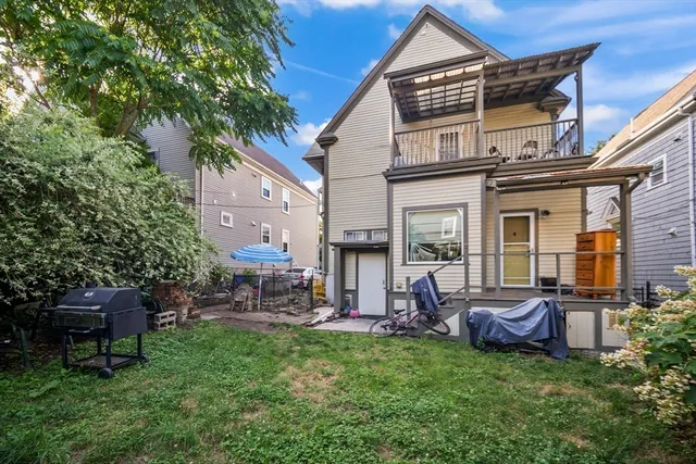 $940,000 | 113 Dakota Street, Boston, MA 02124