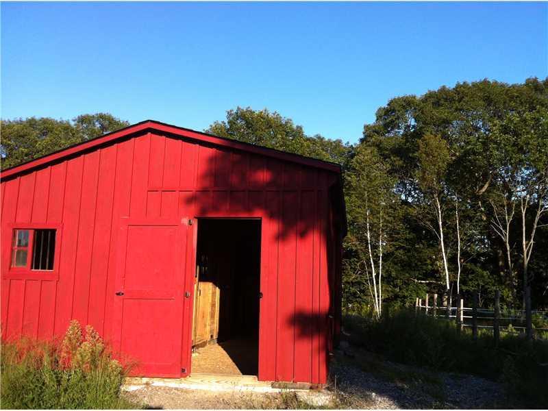 Stable/Barn.