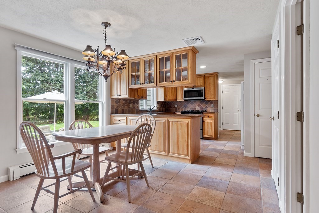 7 Dover Hill Road Topsfield, MA 01983 - Photo 14 of 42