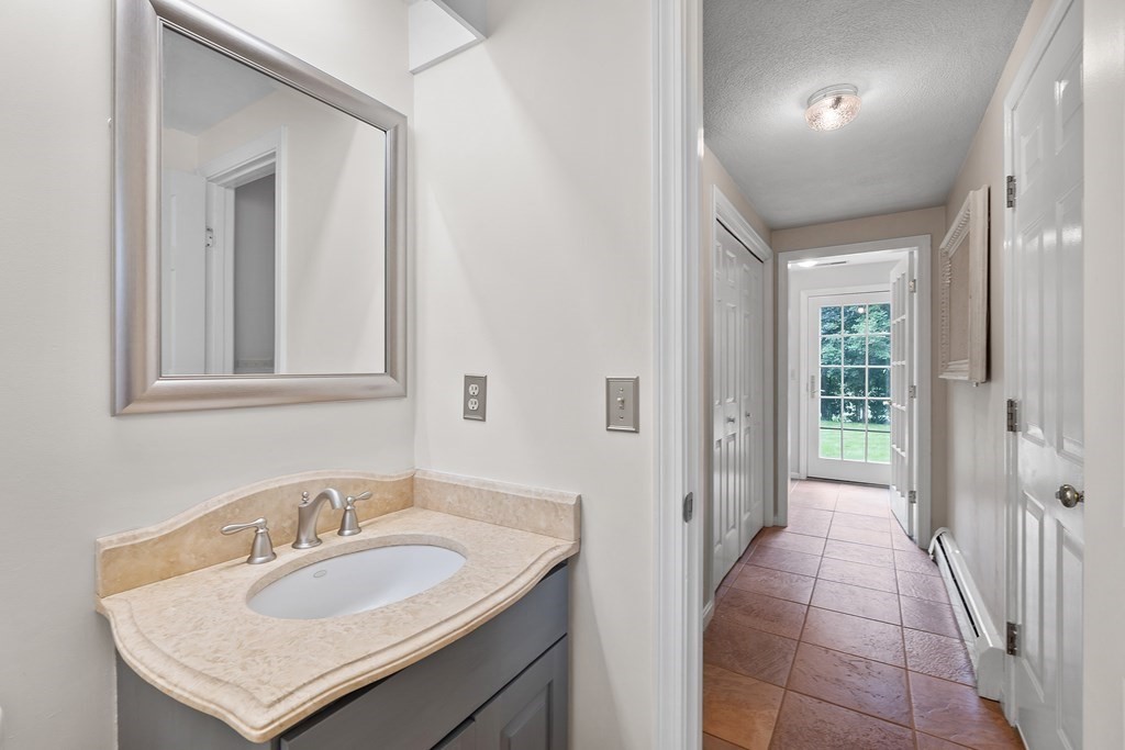 7 Dover Hill Road Topsfield, MA 01983 - Photo 17 of 42