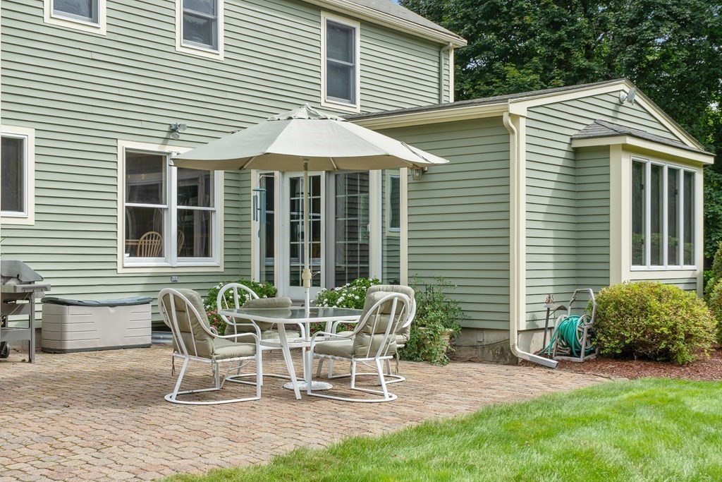 7 Dover Hill Road Topsfield, MA 01983 - Photo 5 of 42