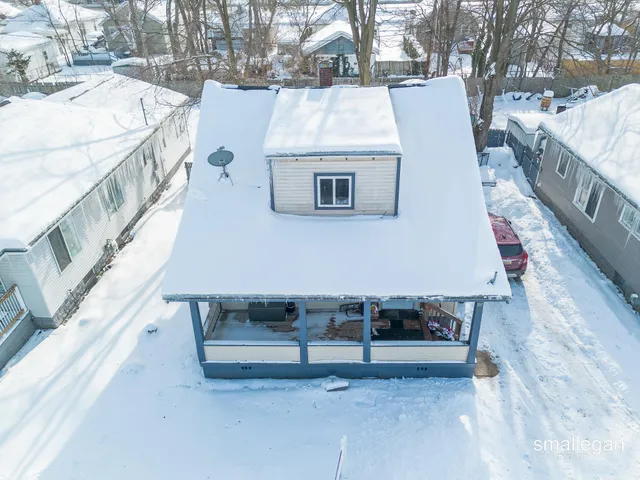 $170,000 | 1085 East Larch Avenue, Muskegon, MI 49442