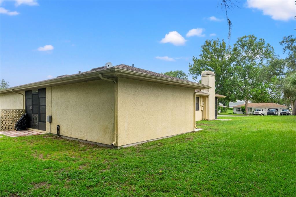 7358 Glen Cove Road Weeki Wachee, FL 34613 - Photo 22 of 28 Gallery Image 22