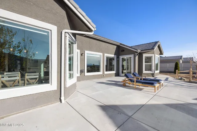 $1,375,000 | 11161 Diamond Stream Drive, Sparks, NV 89441