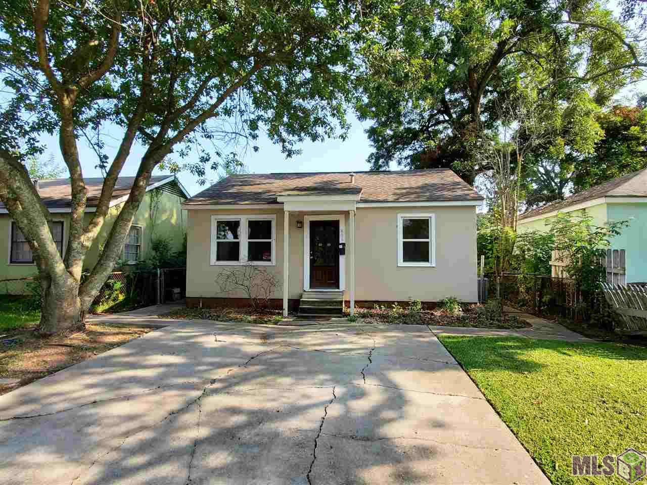 856 Iris Street Baton Rouge, LA 70802 - Photo 2 of 16