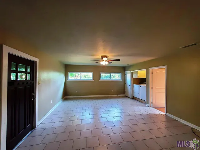 $1,290 | 856 Iris Street, Baton Rouge, LA 70802
