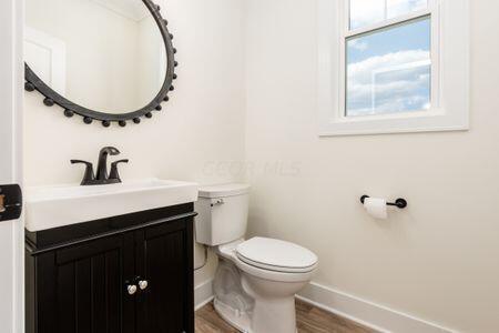 4994 Liberty Road Delaware, OH 43015 - Photo 31 of 62 bathroom half