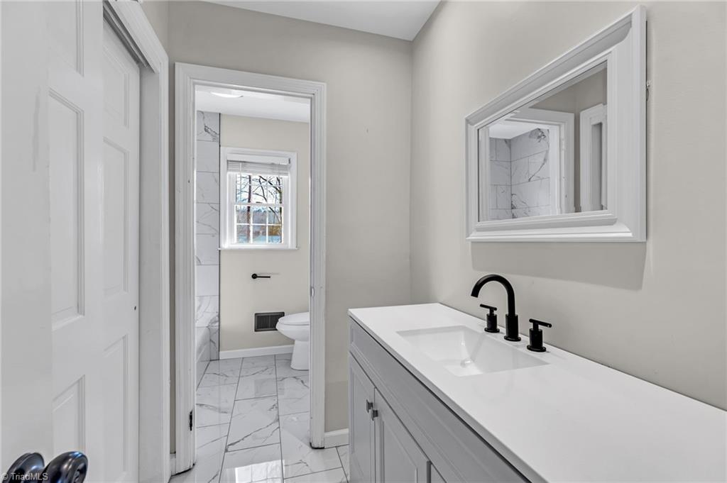 4220 Briarcliffe Road Northwest Winston-Salem, NC 27106 - Photo 20 of 36