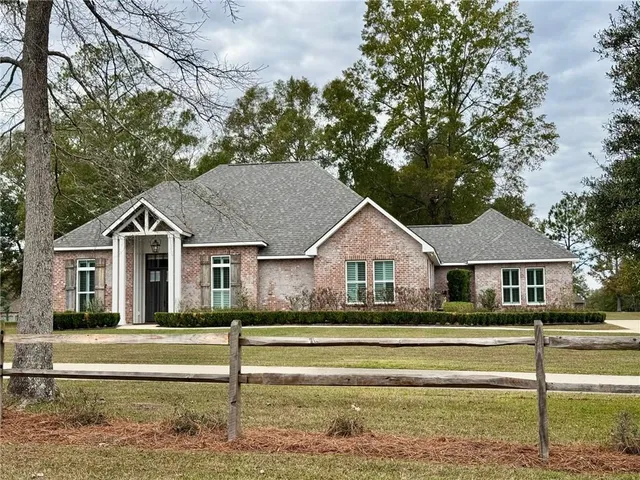 $596,000 | 76829 Bachman Lane, Abita Springs, LA 70420