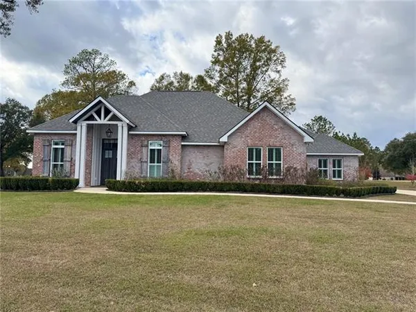 $555,000 | 76829 Bachman Lane, Abita Springs, LA 70420