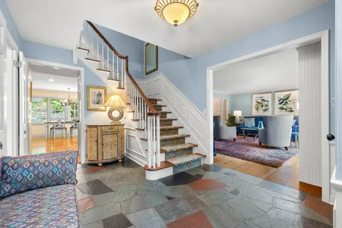 $825,000 | 4742 Gaywood Drive, Minnetonka, MN 55345