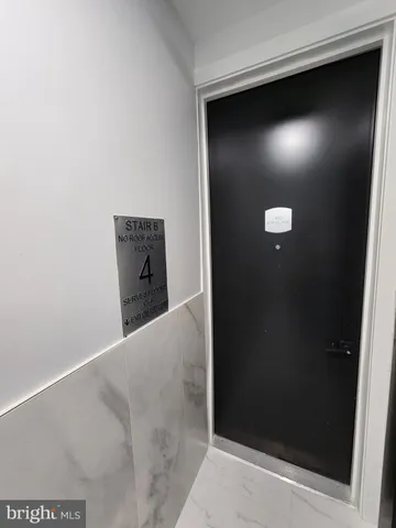 $5,400 | 4905 Georgia Avenue Northwest, Unit 401, Washington, DC 20011