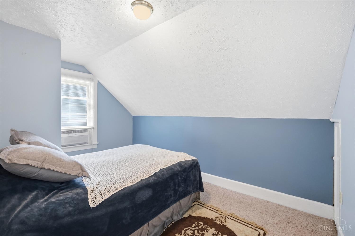 4024 Paddock Road Cincinnati, OH 45229 - Photo 38 of 58