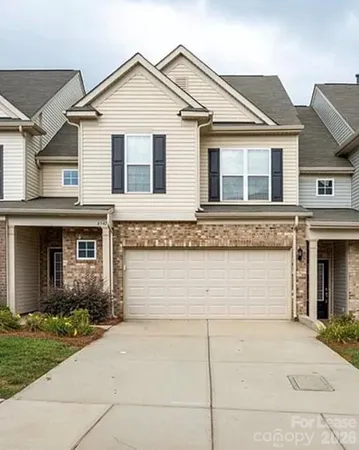 $2,600 | 6542 Portland Rose Lane, Charlotte, NC 28210