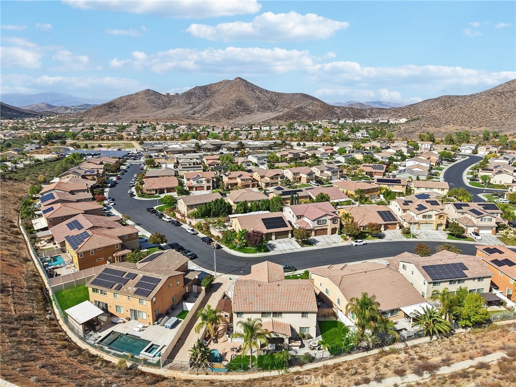 36274 Waxen Road Lake Elsinore, CA 92532 - Photo 52 of 65 an aerial view of residential houses with outdoor space and river