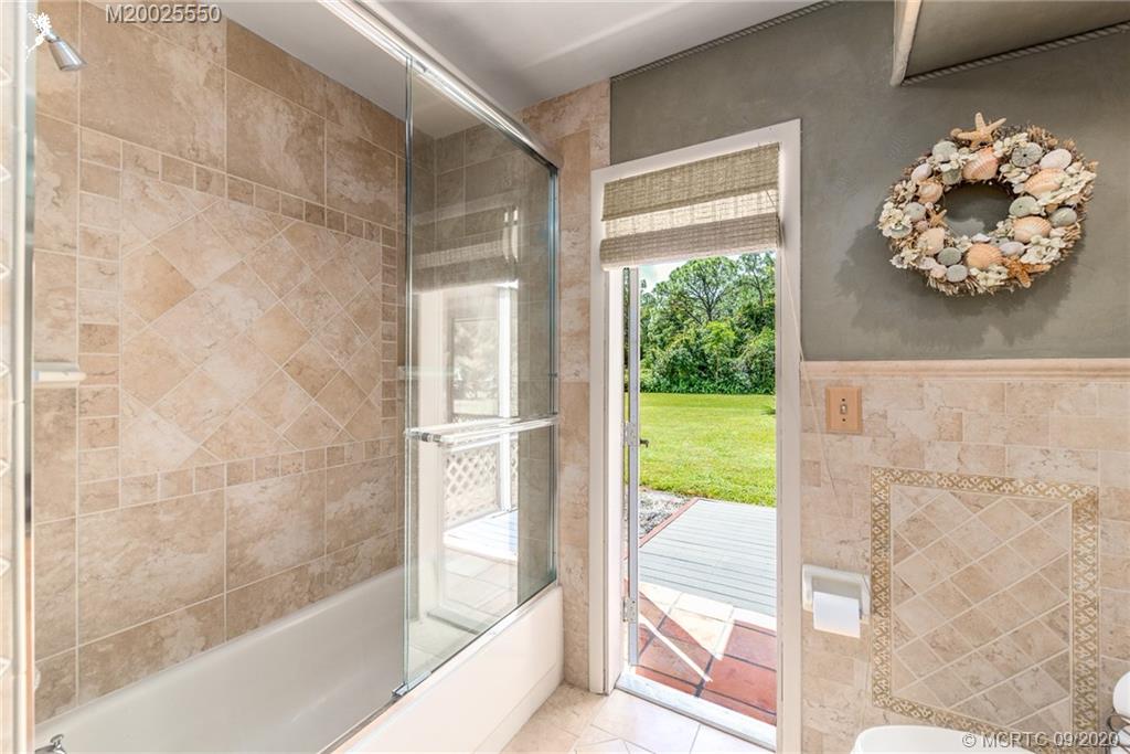 2053 Southwest Pitts Terrace Stuart, FL 34997 - Photo 22 of 40 Gallery Image 22