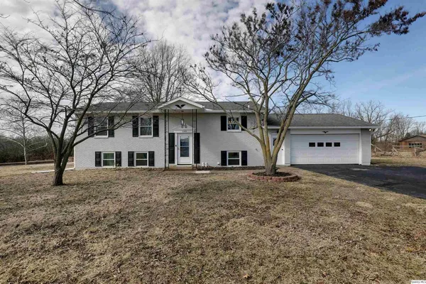 $389,500 | 1183 East 1330th Street, Quincy, IL 62305