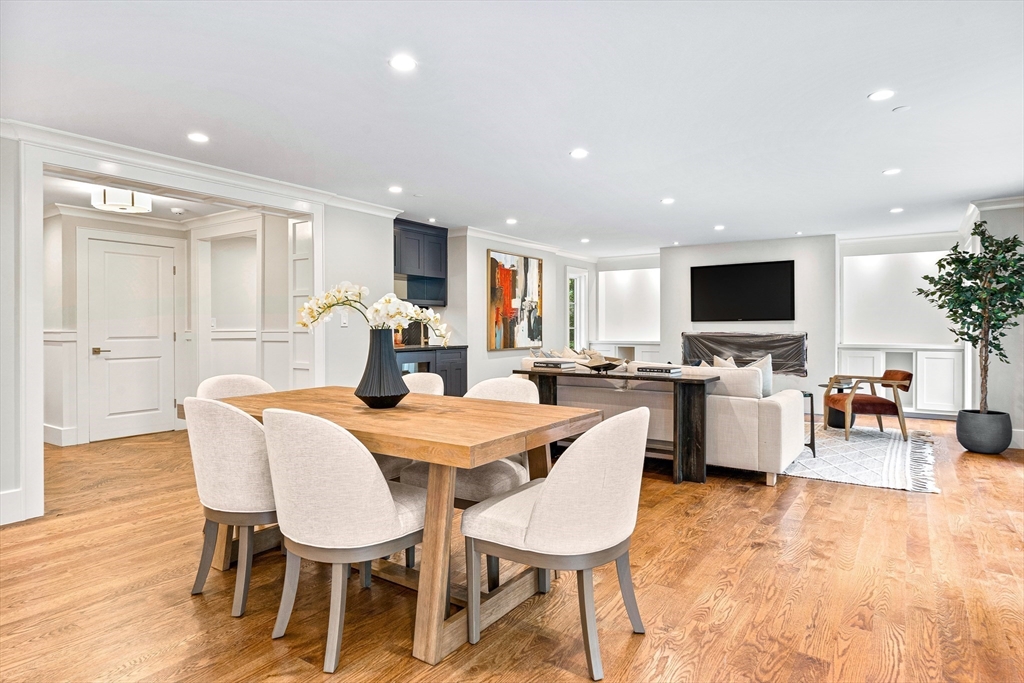 21 Colburn Road Wellesley, MA 02481 - Photo 11 of 26