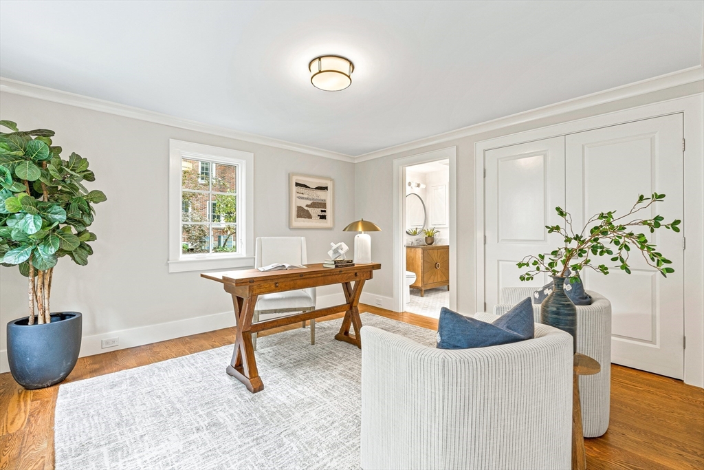 21 Colburn Road Wellesley, MA 02481 - Photo 13 of 26