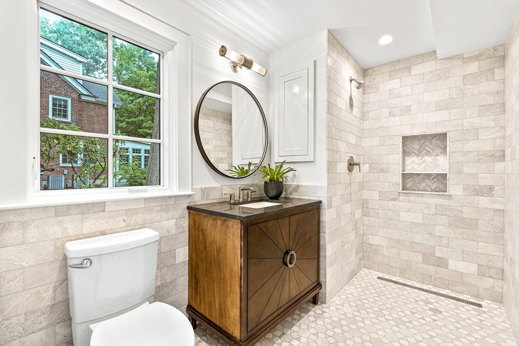 21 Colburn Road Wellesley, MA 02481 - Photo 14 of 26