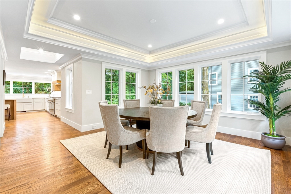 21 Colburn Road Wellesley, MA 02481 - Photo 5 of 26