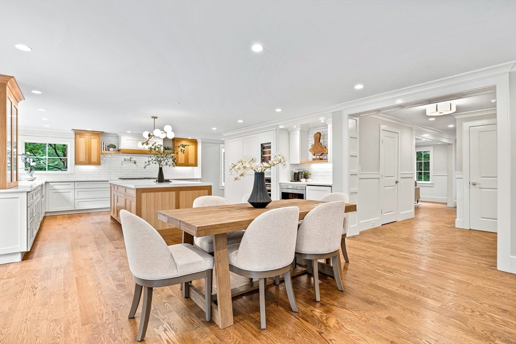 21 Colburn Road Wellesley, MA 02481 - Photo 7 of 26