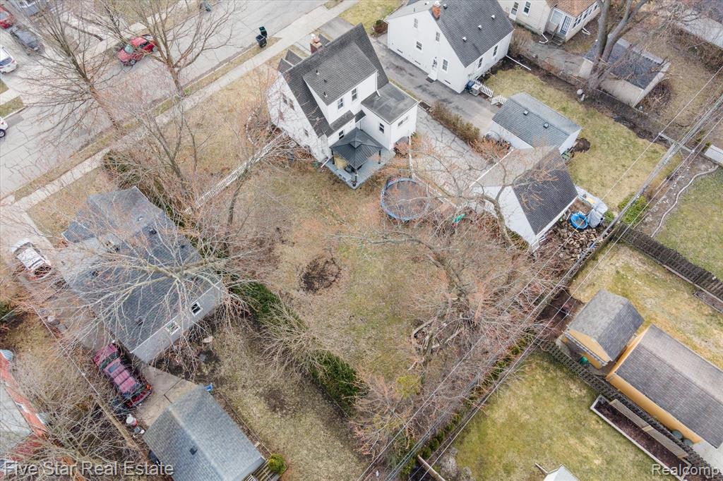 948 Columbia Road Berkley, MI 48072 - Photo 5 of 8
